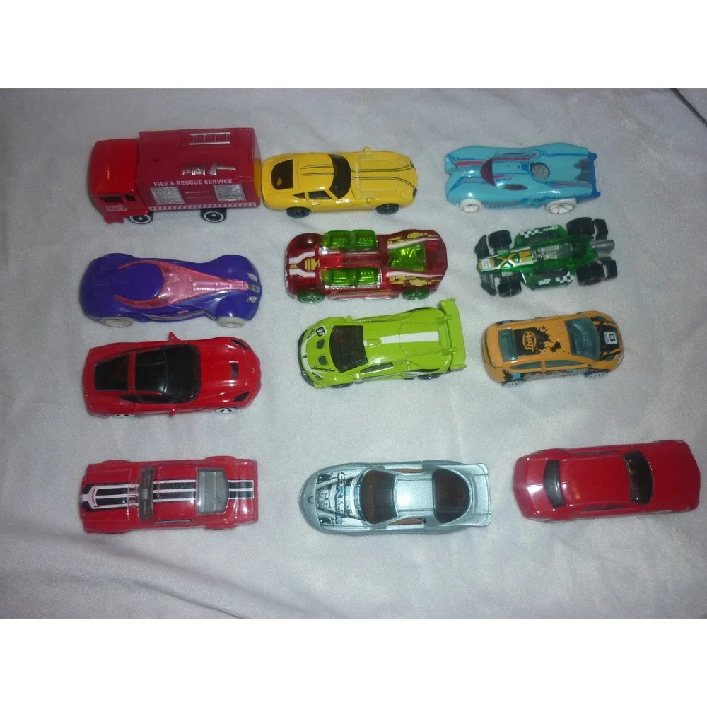 Hot Wheels Matchbox Diecast Toy Car Lot 12pc Mixed Vehicles Grab Bag